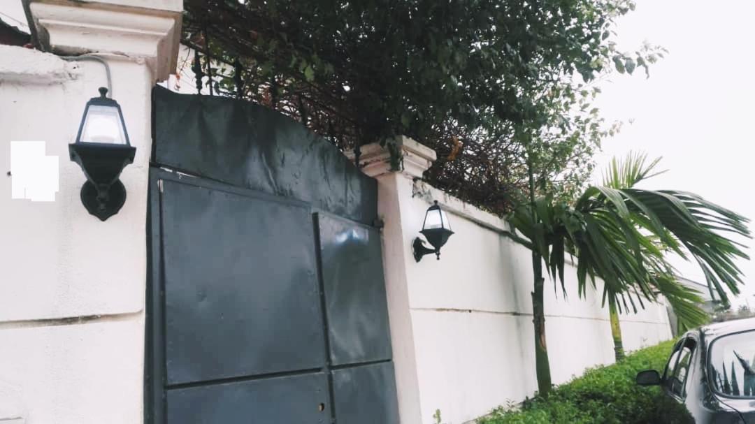 Appartement 2 chambres résidence privée Yaoundé Exterior foto